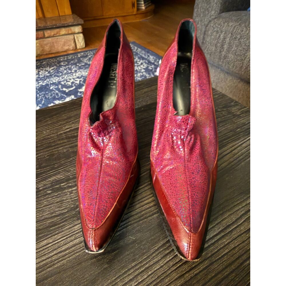HTF Vintage Diesel Maroon Cracked Leather Pointed Toe Heels Sz. 38.5